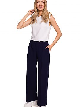 Trousers Moe  When timeless elegance meets everyday style such wonderful items of clothing as these trousers are created. Traditional wide legs with pleat