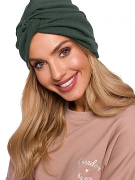 Cap Moe  A lightweight, knitted cap with a characteristic turban pattern is a perfect addition to every everyday outfit, both spring and autumn. It a