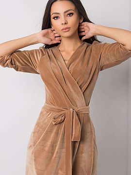 Daydress Lakerta  Beige velour dress with belt. Perfect for many occasions.
