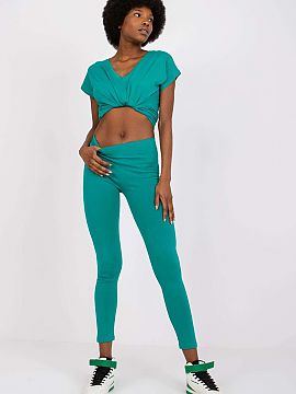 Leggings BFG  Leggings made of smooth material with an elastic waistband. Perfectly match with tunics, extended shirts or sweaters.