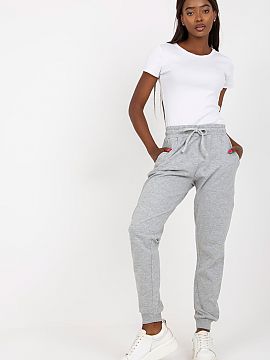 Tracksuit trousers BFG  Sweatpants with elastic waistband, slip pockets on the sides. High-waisted pants with a tie at the waist.