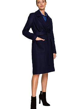 Coat Moe  Fleece coat is a must have in every modern girl\'s closet. With a classic collar, without a clasp, only tied with a belt and with large pock