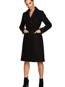 Coat Moe  Fleece coat is a must have in every modern girl\'s closet. With a classic collar, without a clasp, only tied with a belt and with large pock