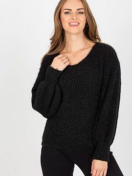 Jumper Och Bella  Women\'s sweater with long sleeves and a heart neckline. A proposition for many occasions.