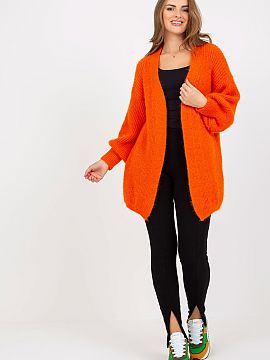 Cardigan Och Bella   Fluffy unbuttoned cardigan with long sleeves. Perfect for a variety of outfits.