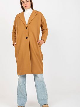 Coat Och Bella  Single-breasted women\'s coat with long sleeves, buttoned. Slip pockets on the sides. The coat is fully lined.