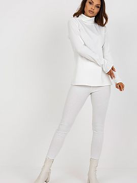 Blouse Lakerta  Women\'s blouse with turtleneck and long sleeves. The blouse is made of ribbed fabric.