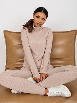Blouse Lakerta  Women\'s blouse with turtleneck and long sleeves. The blouse is made of ribbed fabric.