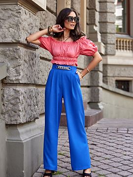 Trousers Roco Fashion  The bell-bottom pants with long and wide legs feature a decorative chain on the front at the waist. High waist pants with slanted slip pocke