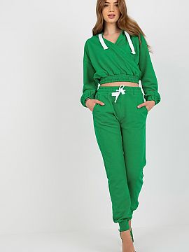 Set Ex Moda  A sweatshirt set consisting of a sweatshirt and pants. Short sweatshirt with long sleeves, hood and envelope neckline. Long pants with waist