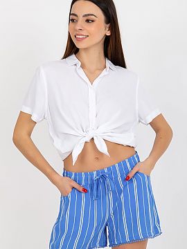 Shorts Fresh Made  Women\'s shorts with tie waist, slip pockets on the sides.