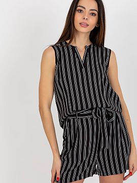 Blouse Fresh Made  Blouse of patterned fabric, sleeveless with a heart neckline.
