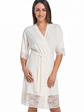 Bathrobe Teyli  Women\'s knee-length robe in ecru color made of high quality, nice, pleasant viscose. The bathrobe is very impressive, simple, classic. Wide
