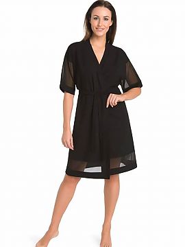 Bathrobe Teyli  Women\'s bathrobe made of viscose, high quality, in black. It is very elegant, with a classic cut, tied with a wide, practical belt. Functio