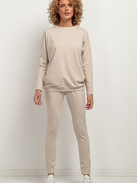 Tracksuit trousers Tessita  Adjacent sweatpants made of soft knit sweat fabric. They have a crease with an elastic waistband and cuffs at the legs, beautifully emphasiz