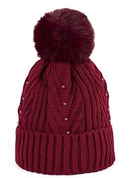 Cap Art of polo  This women\'s beanie is an excellent choice for colder days. The insulation makes it keep you warm, ensuring comfort even on frosty days. Ma