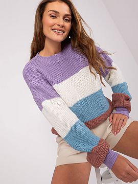 Jumper Badu  The casual style sweater is an ideal choice for everyday styling. Its main pattern is stripes, which gives it a light and sporty character. 