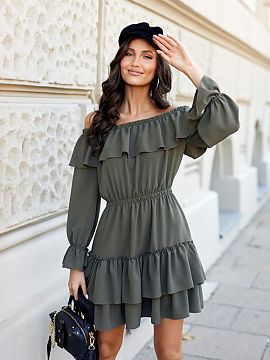 Daydress Roco Fashion  Spanish cut, with a slightly flared bottom. The model with ruffles at the neckline, sleeves and at the bottom. The attention will also not e