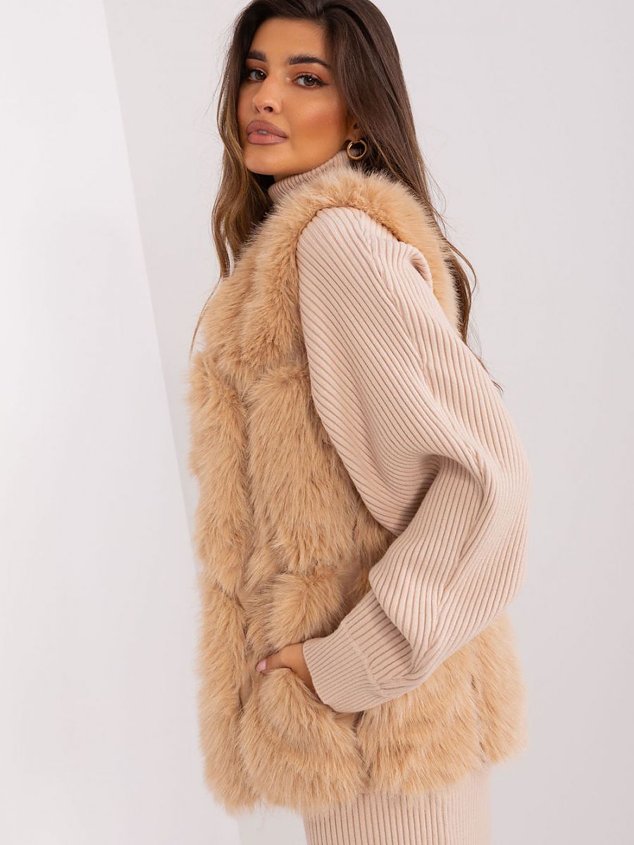  Gilet model 187529 AT 