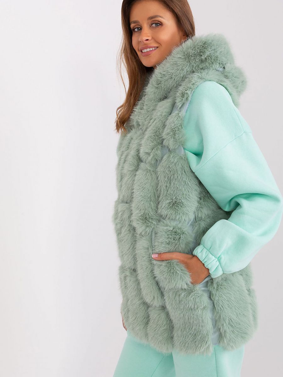  Gilet model 187592 AT 