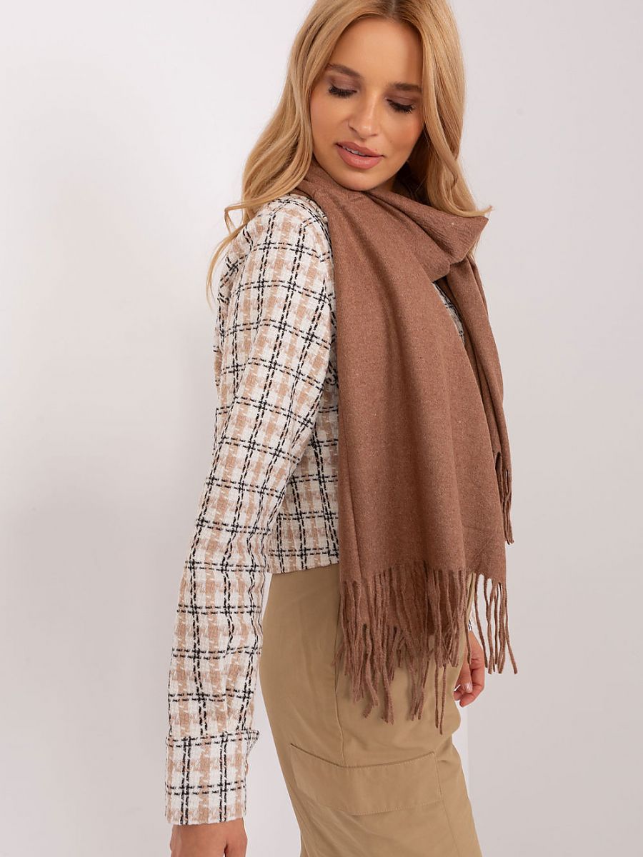  Shawl model 187605 AT 
