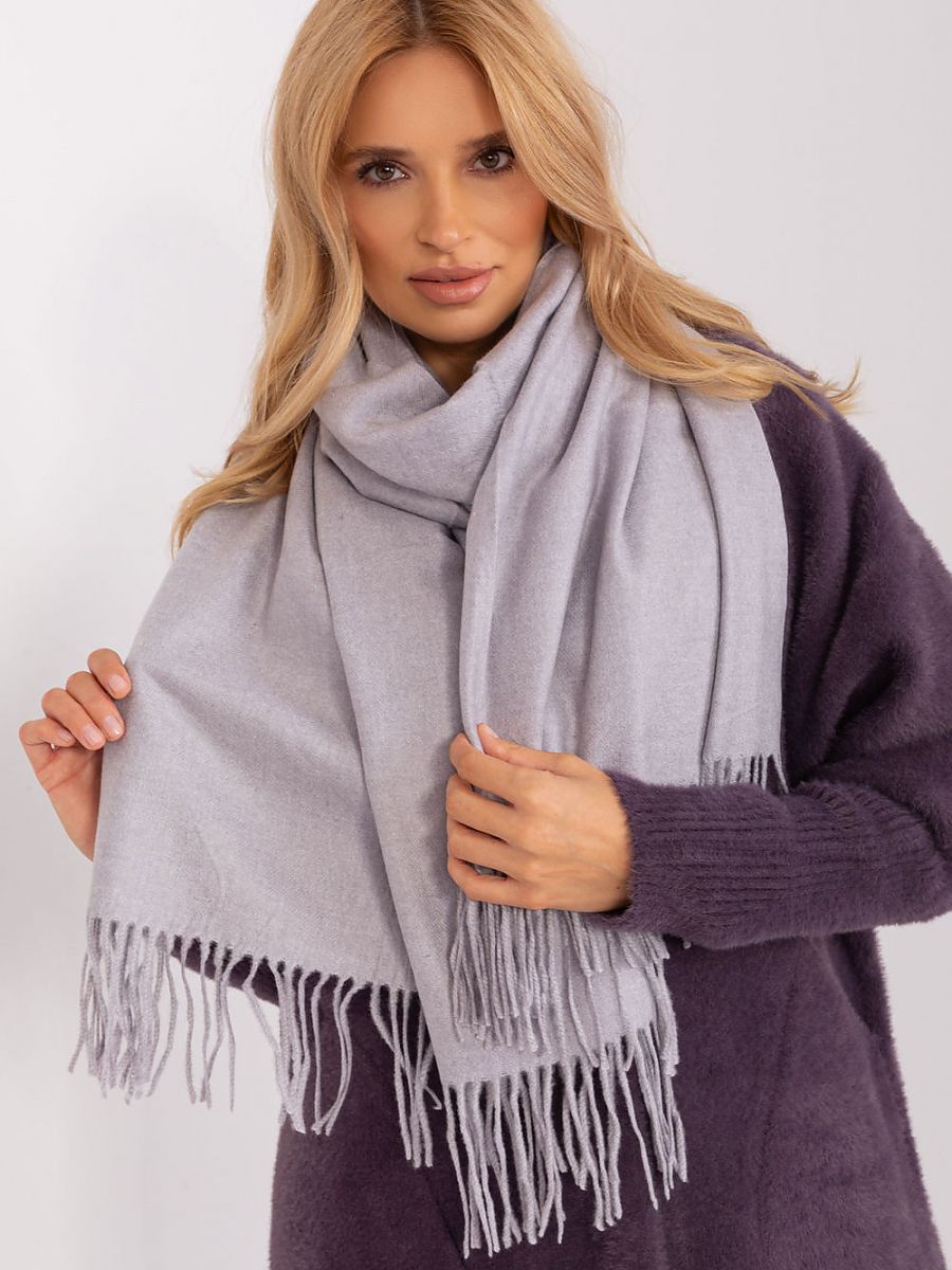  Shawl model 187617 AT 