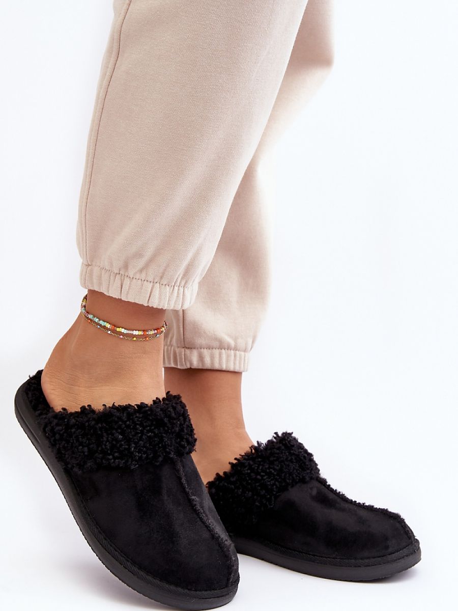  Slippers model 188670 Step in style 