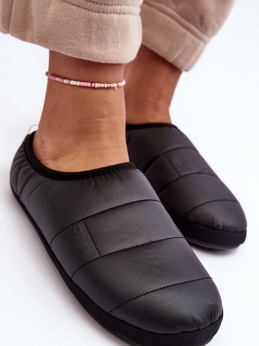  Slippers model 188672 Step in style 