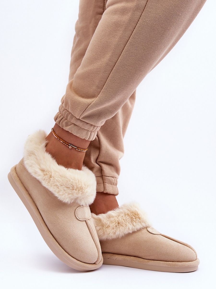  Slippers model 188686 Step in style 