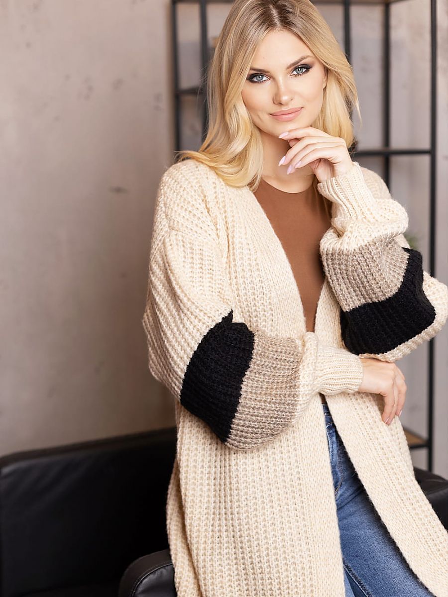  Cardigan model 188773 PeeKaBoo 