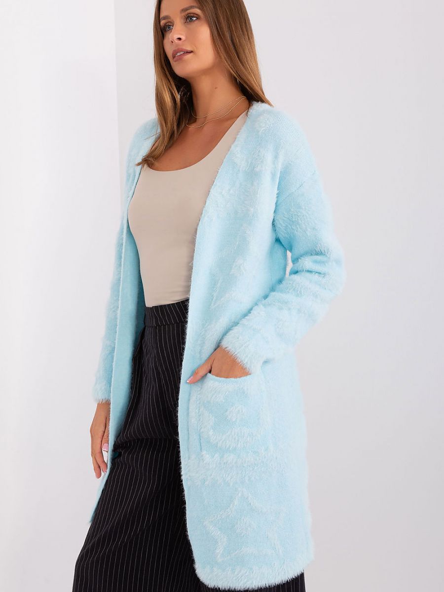  Cardigan model 189216 AT 