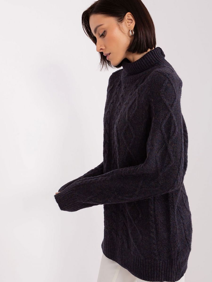  Turtleneck model 189219 AT 