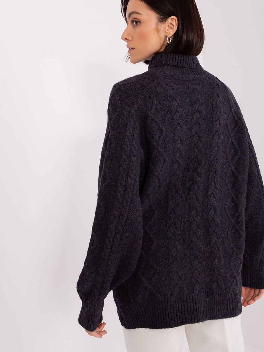  Turtleneck model 189219 AT 