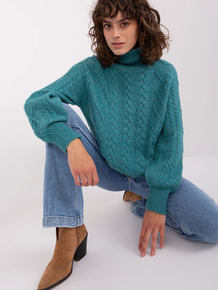  Turtleneck model 189226 AT 