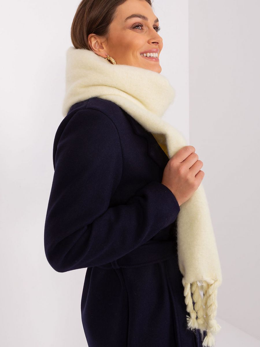  Shawl model 189883 AT 