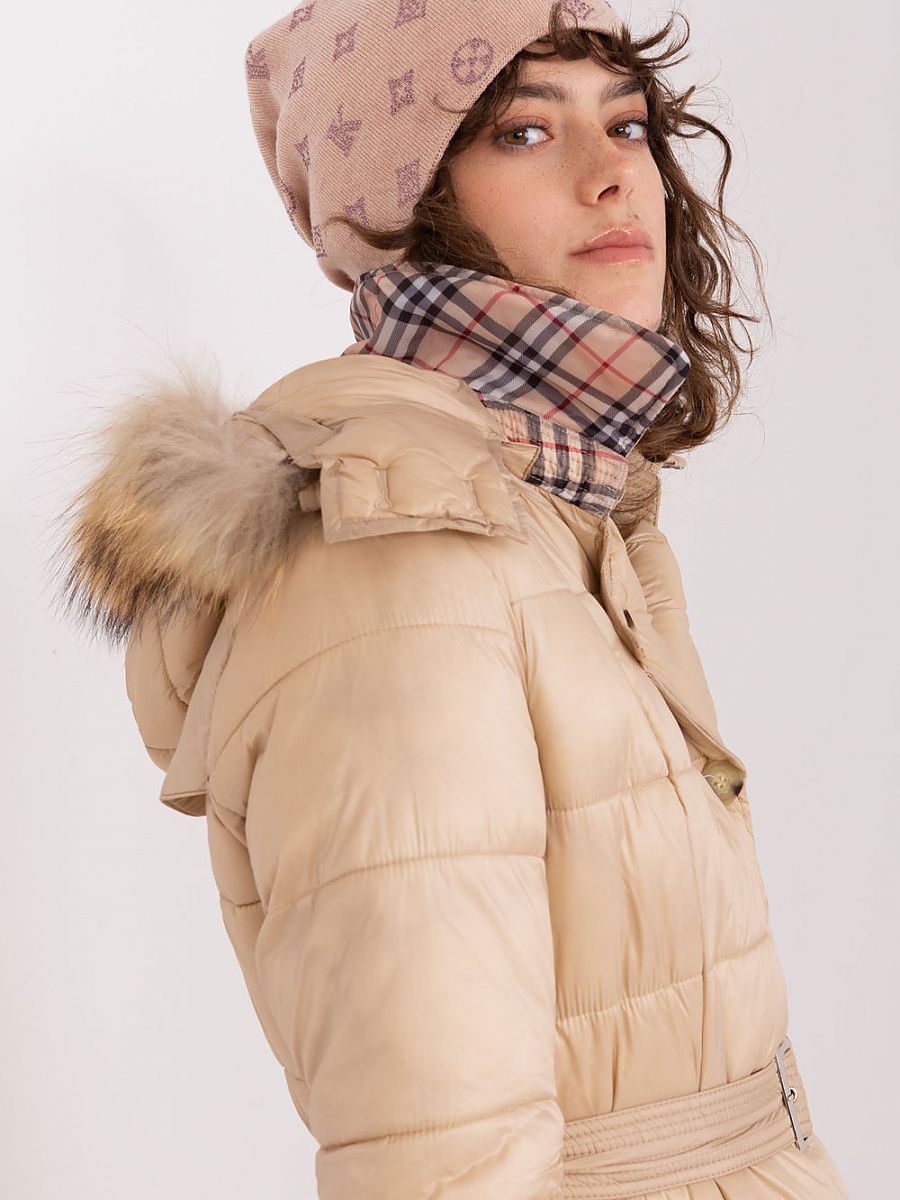  Cap model 189904 AT 