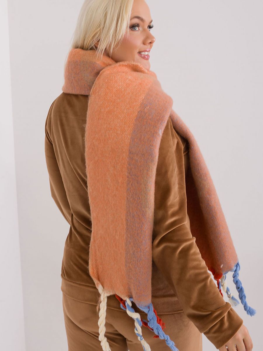  Shawl model 190552 AT 
