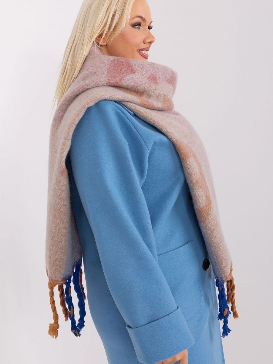  Shawl model 190553 AT 