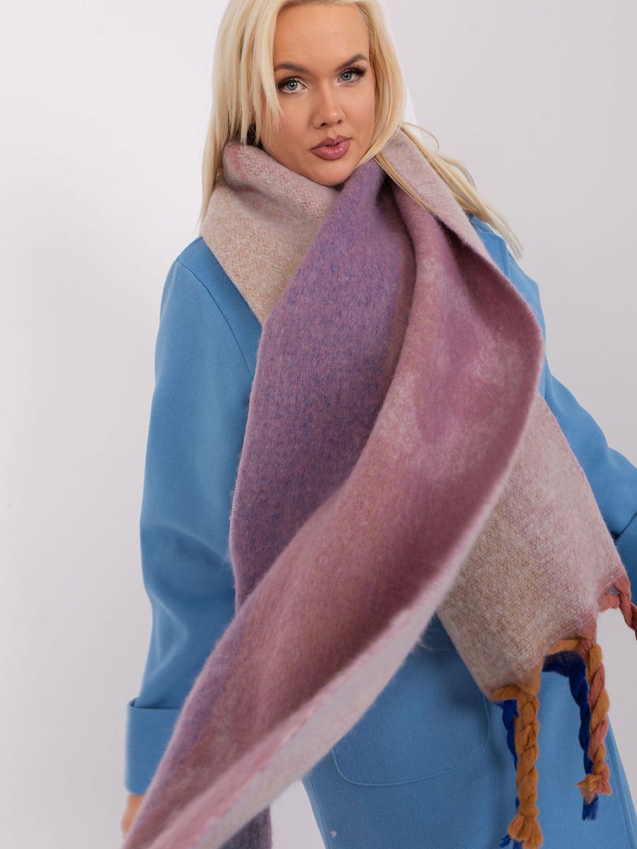  Shawl model 190553 AT 