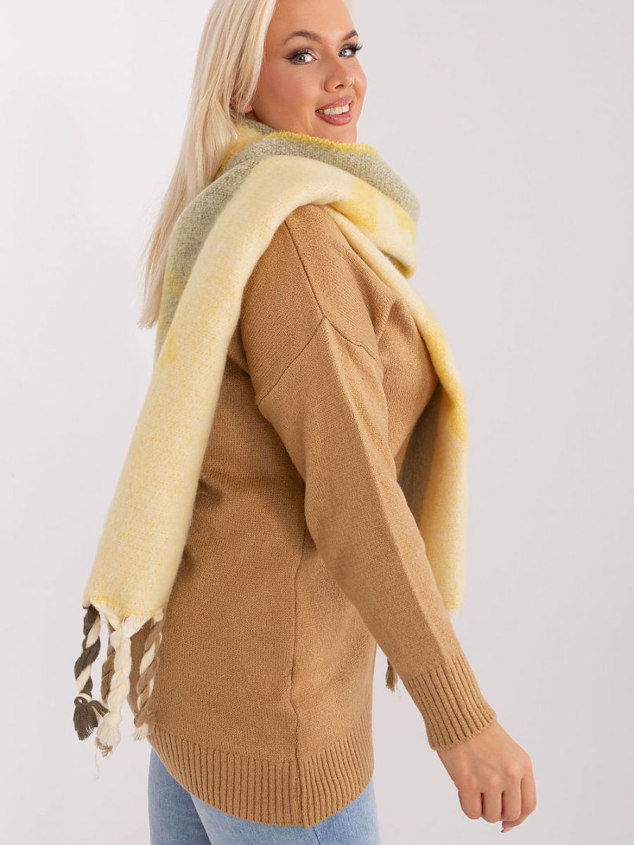  Shawl model 190554 AT 