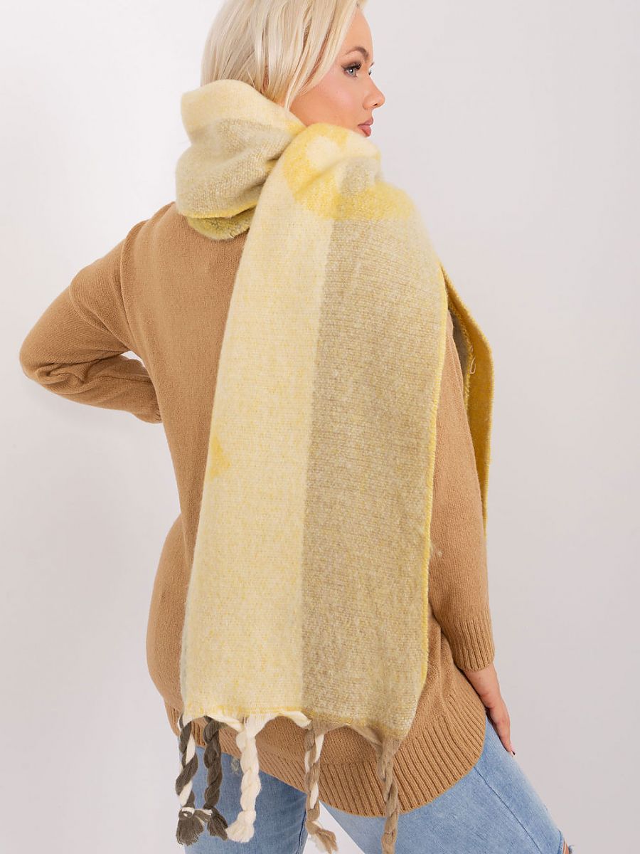  Shawl model 190554 AT 