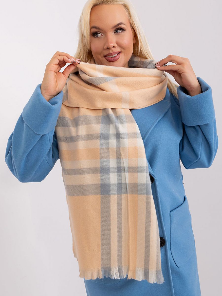  Shawl model 190564 AT 