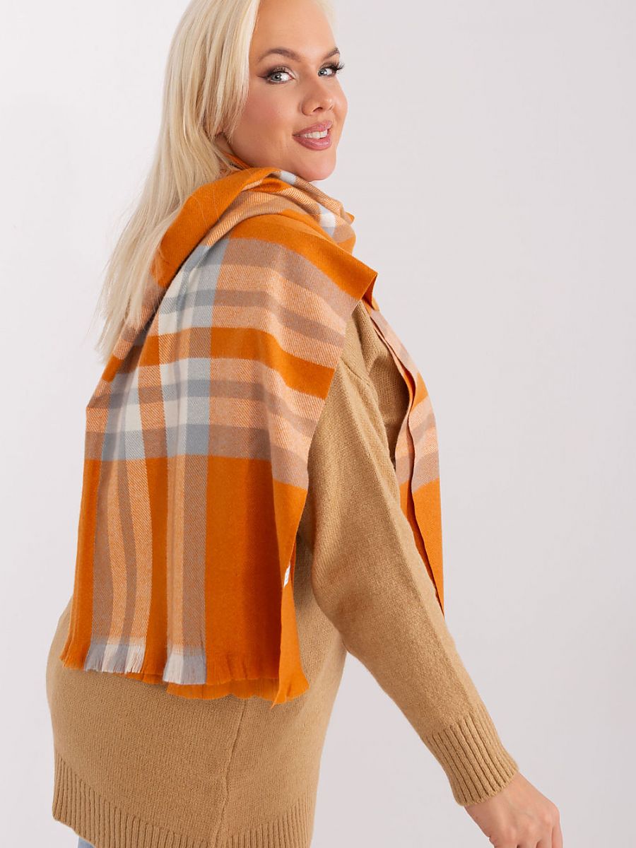  Shawl model 190565 AT 