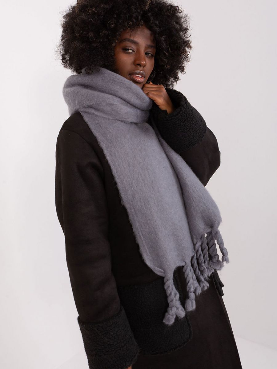  Shawl model 190582 AT 
