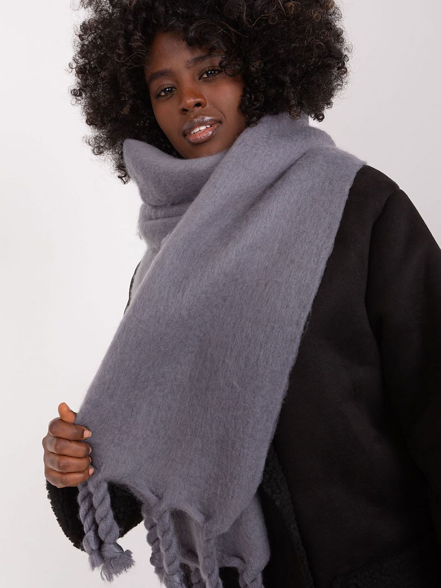  Shawl model 190582 AT 