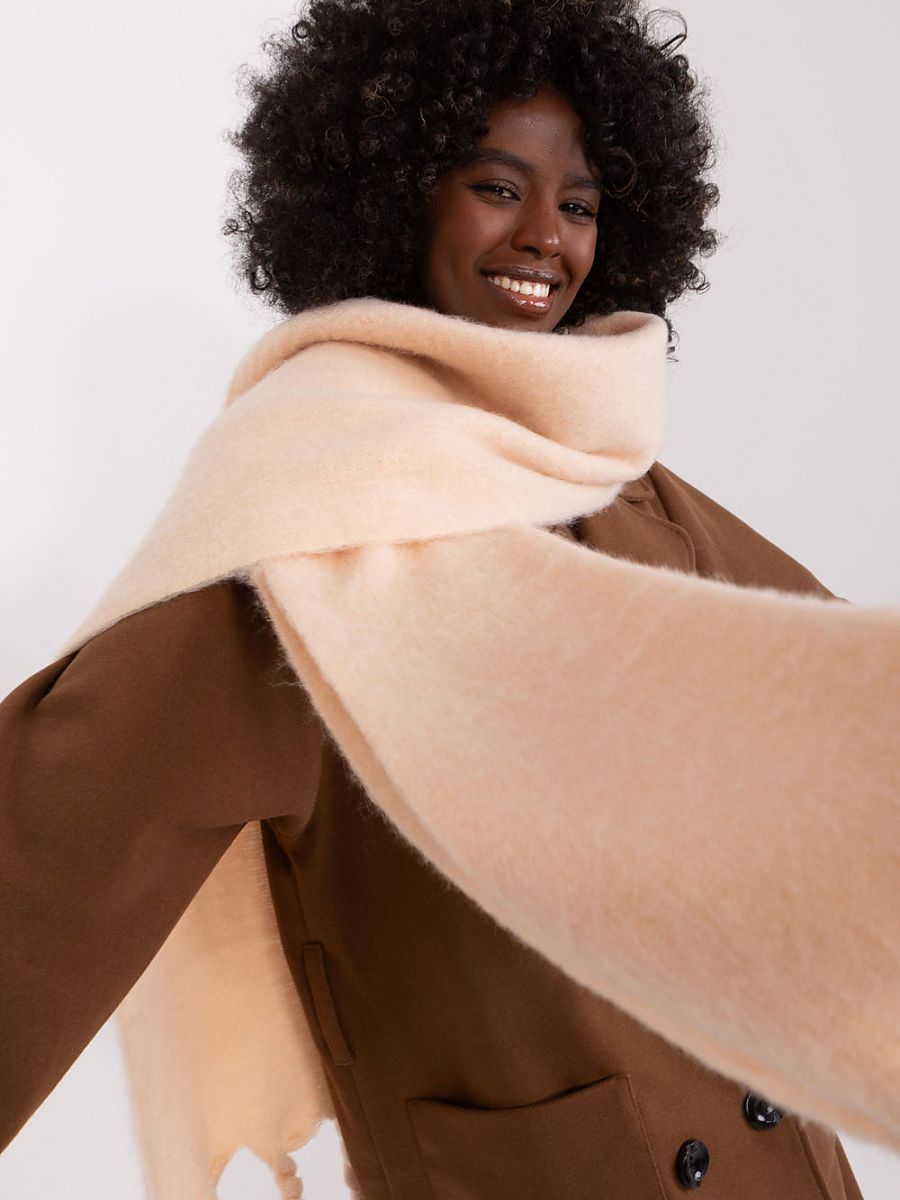  Shawl model 190588 AT 