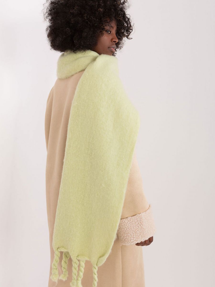  Shawl model 190589 AT 