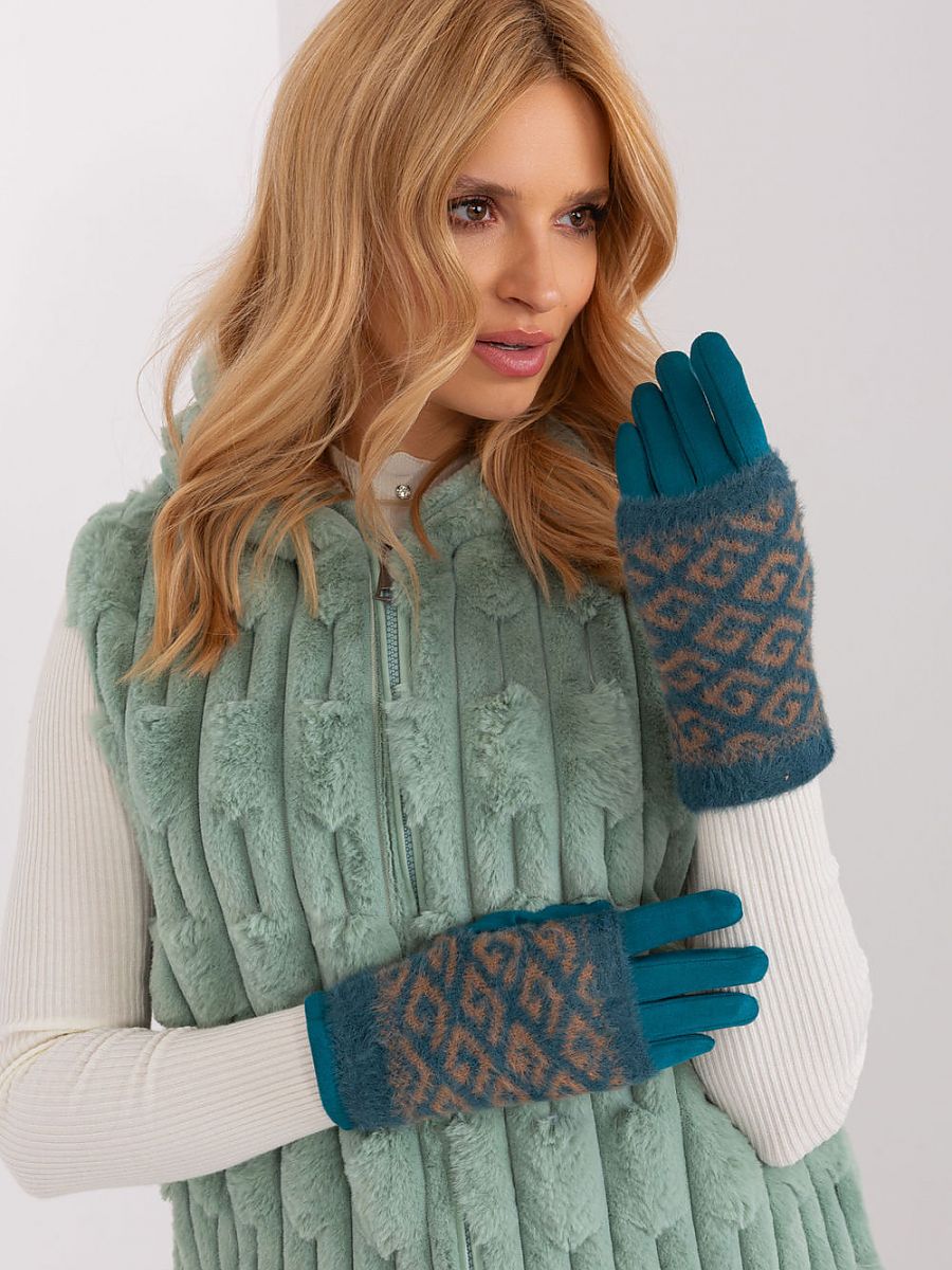  Gloves model 190820 AT 