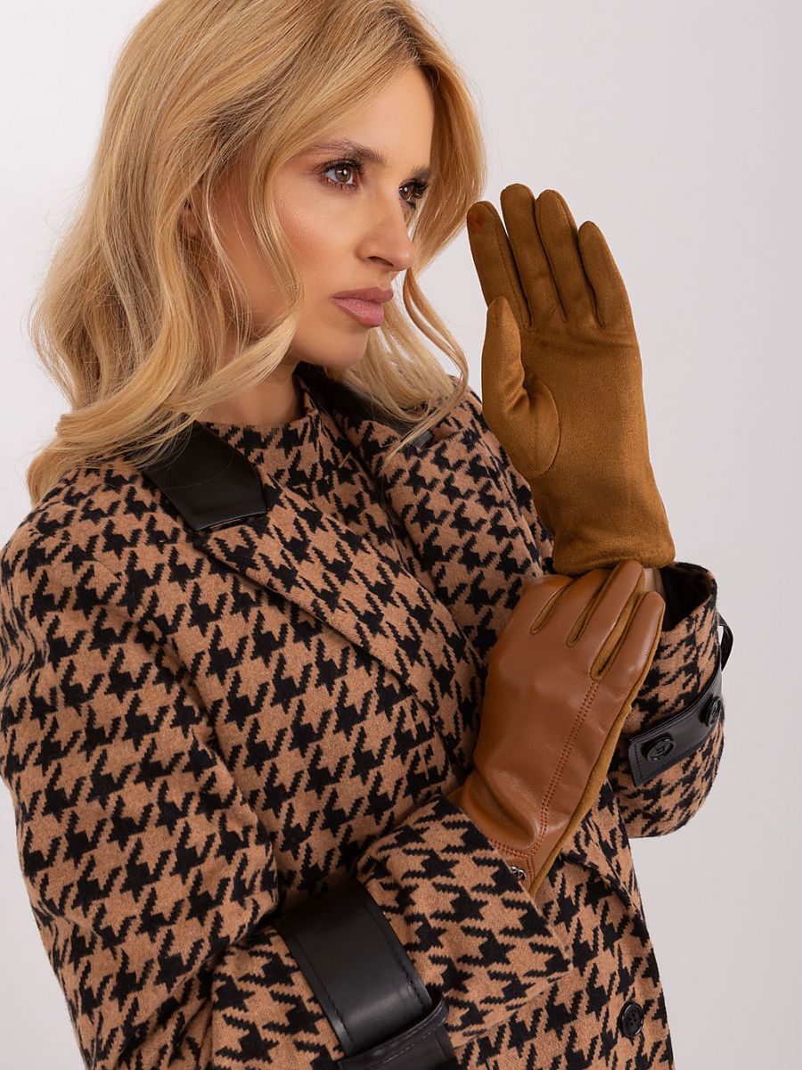  Gloves model 190849 AT 