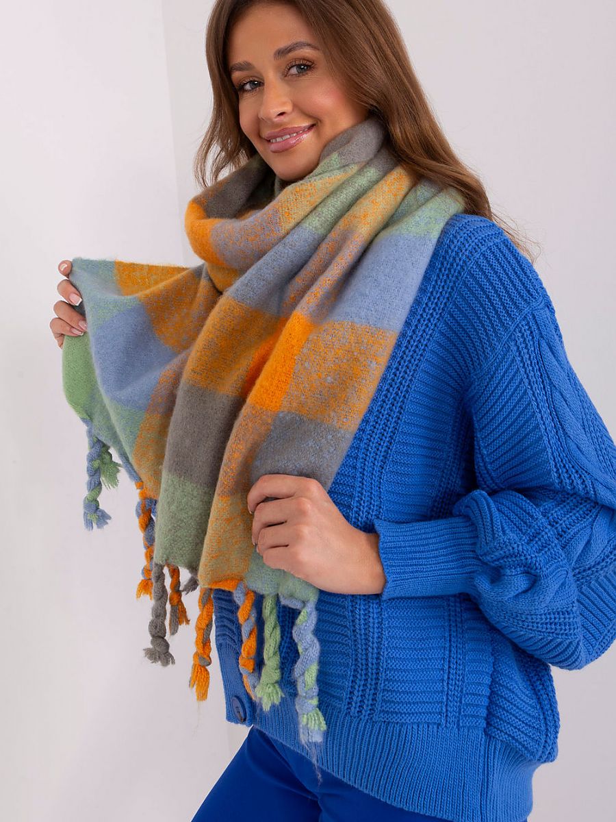  Shawl model 191719 AT 